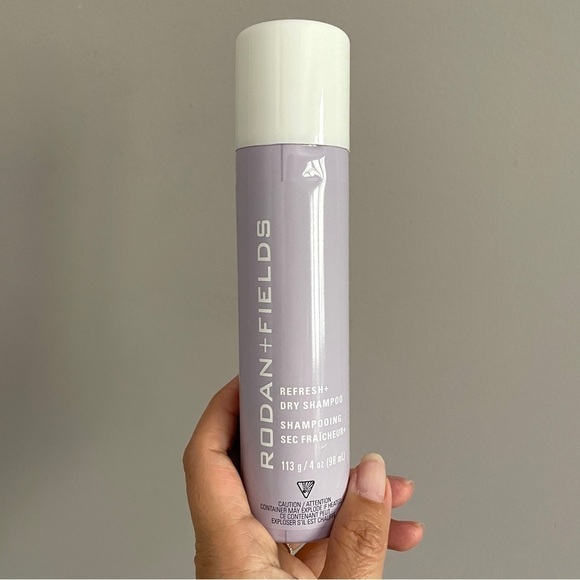 Rodan + Fields Refresh+ Dry Shampoo - 98mL - Picture 2 of 5